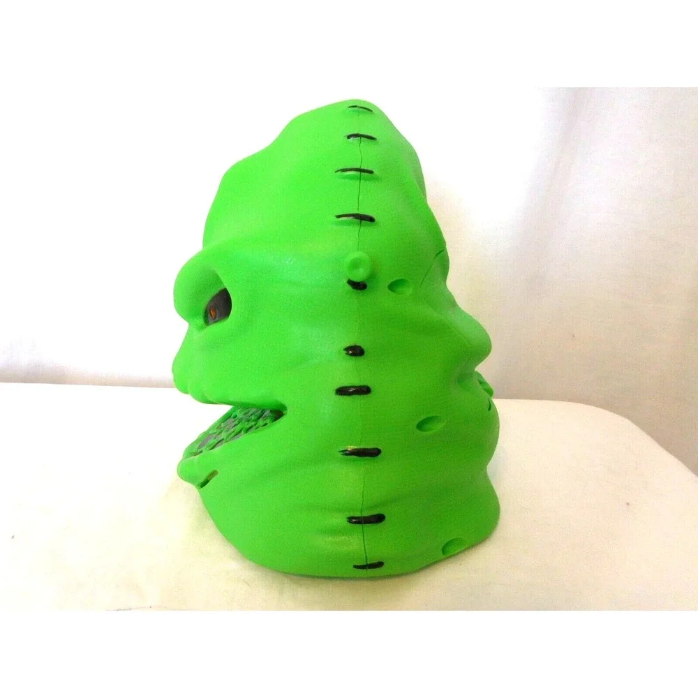 Disney Parks 2019 Nightmare NBC Light Up Green Oogie Boogie Popcorn Bucket Works